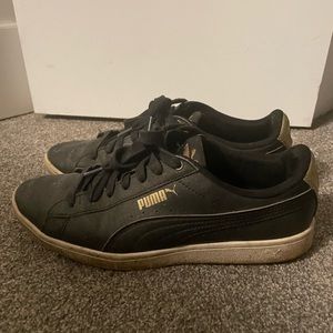 Puma sneakers